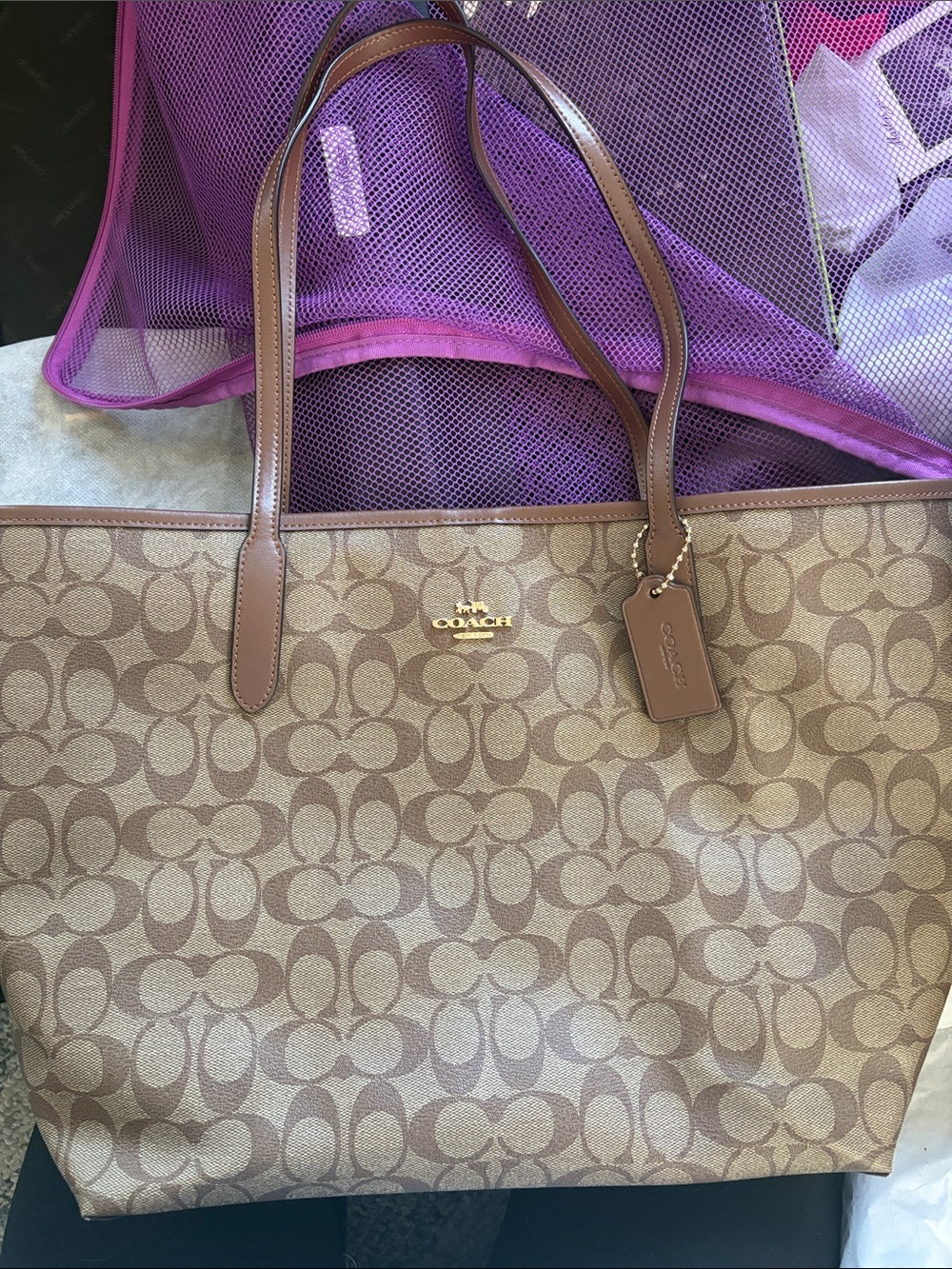 Coach Large City Tote - Picture 7 of 11